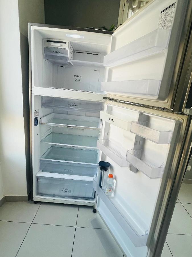 Superbe Duplex Design Neuf 2 Chambres, Climatise Tout Confort, Facile D,Acces Stationnement Gratuit マルセイユ エクステリア 写真