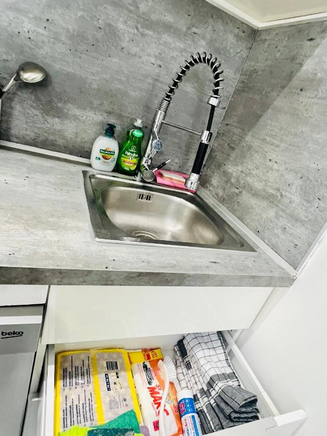 Superbe Duplex Design Neuf 2 Chambres, Climatise Tout Confort, Facile D,Acces Stationnement Gratuit マルセイユ エクステリア 写真